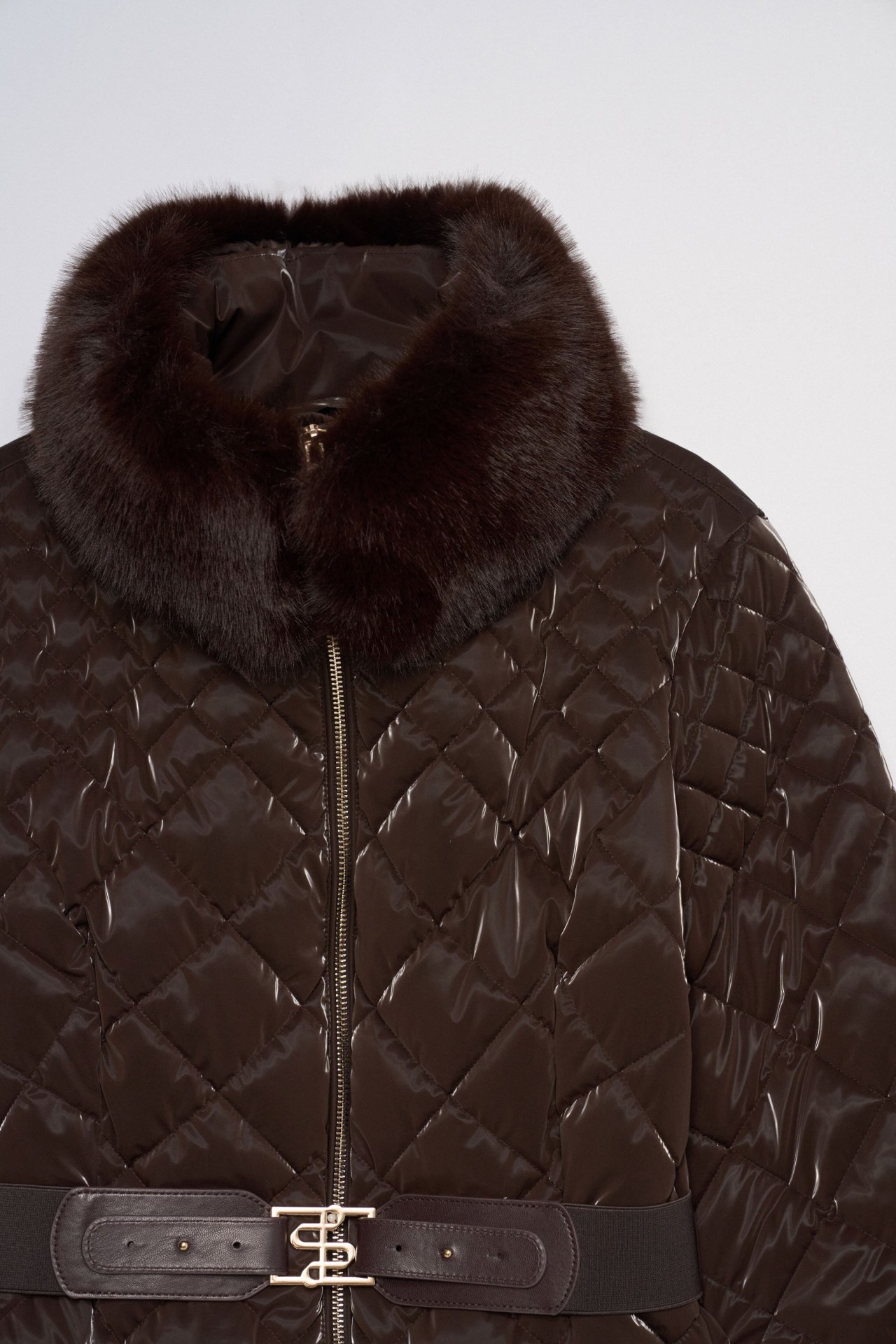 JAS GEWATTEERD MET FLUWEELLOOK
