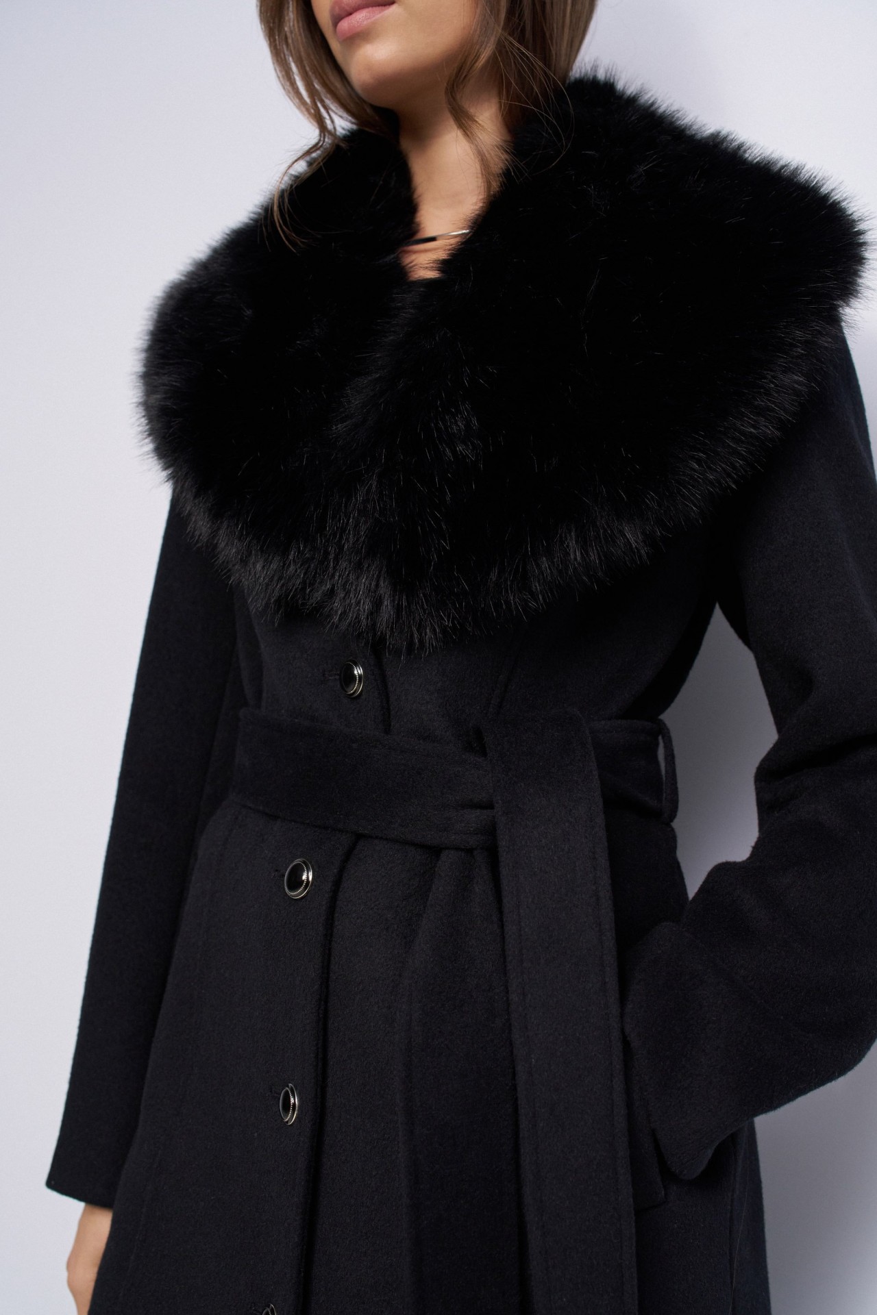 MANTEAU COURT EN LAINE GRACE AVEC FOURRURE