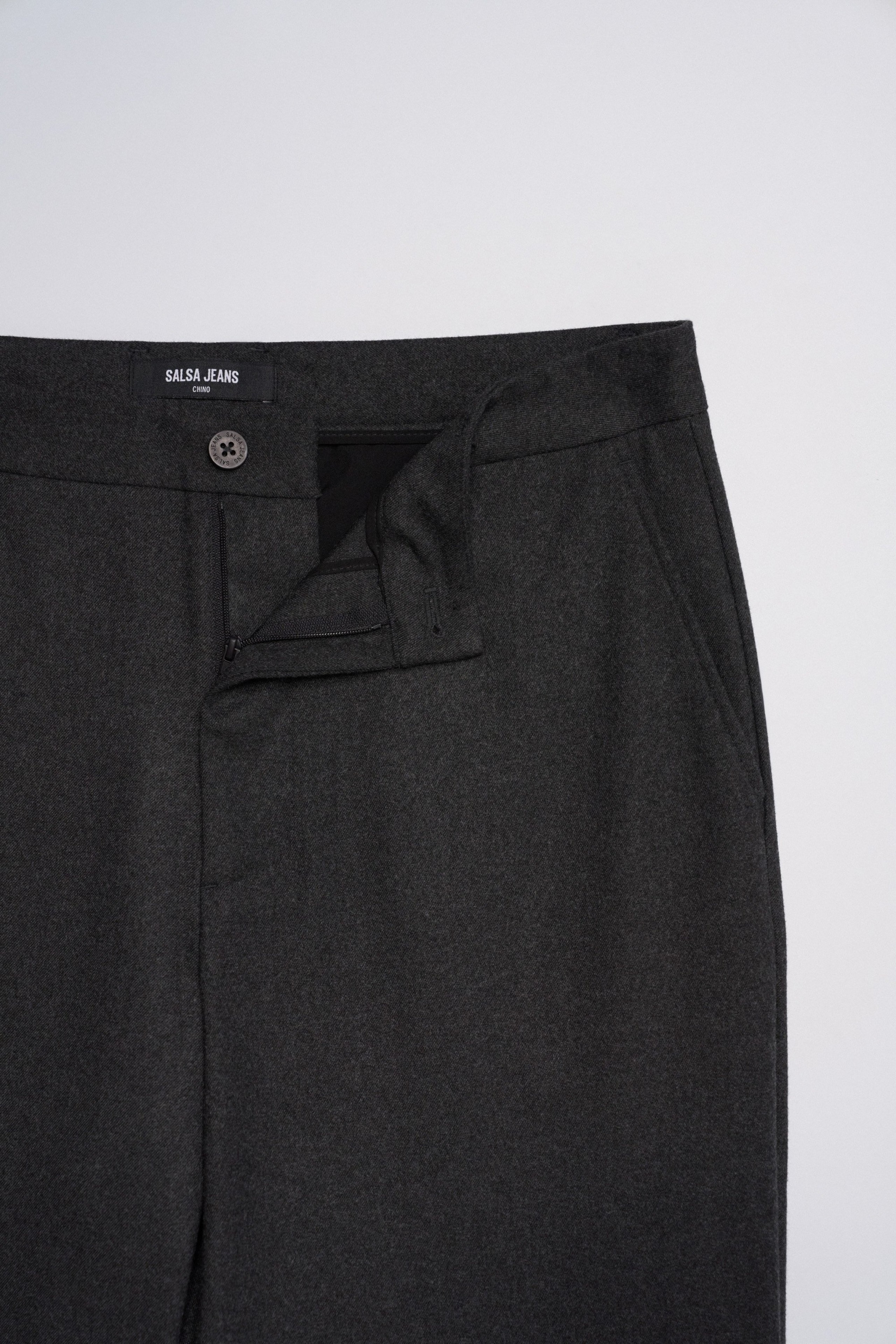 PANTALON CHINO EN TISSU