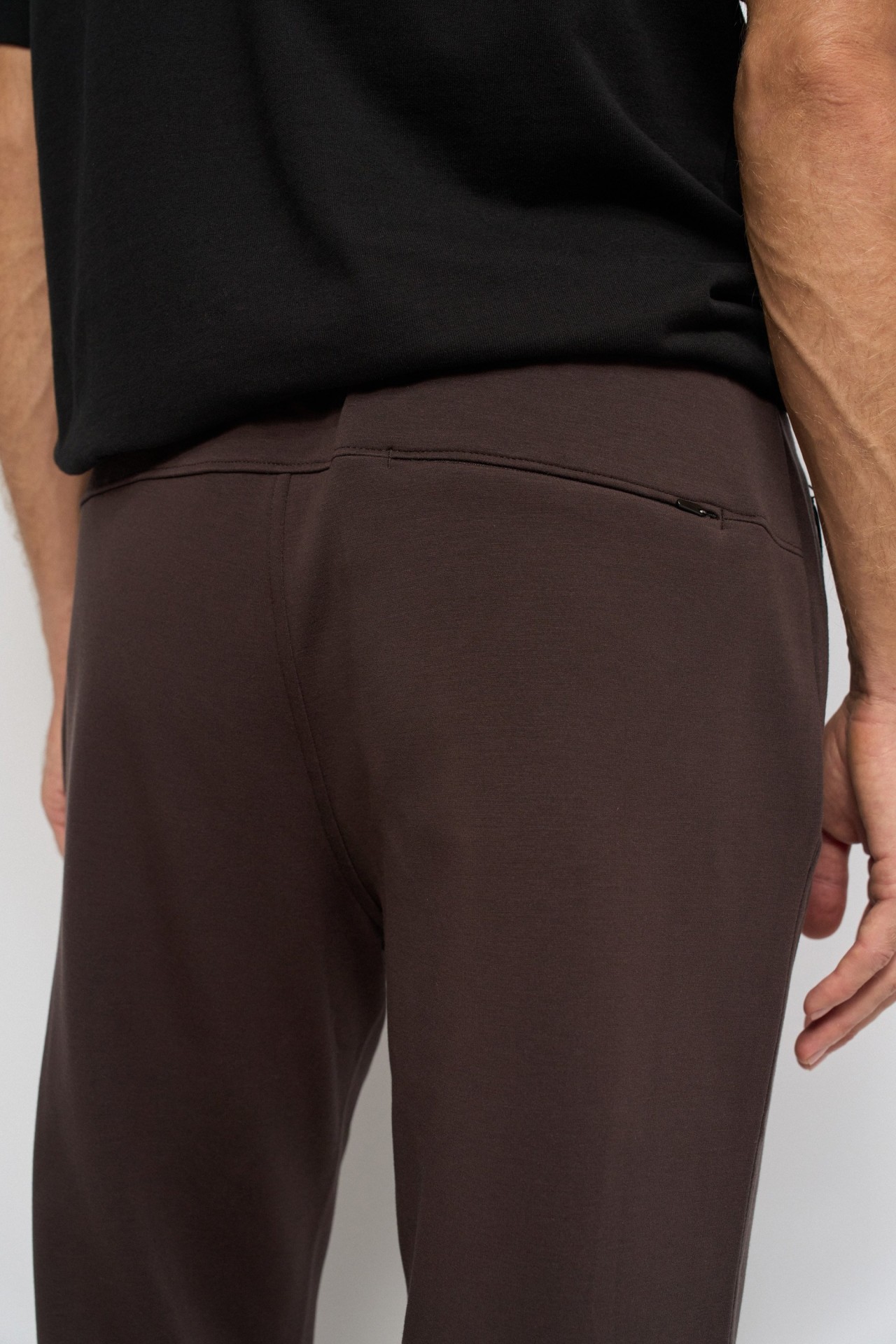 TROUSERS JOGGERS KNITTED