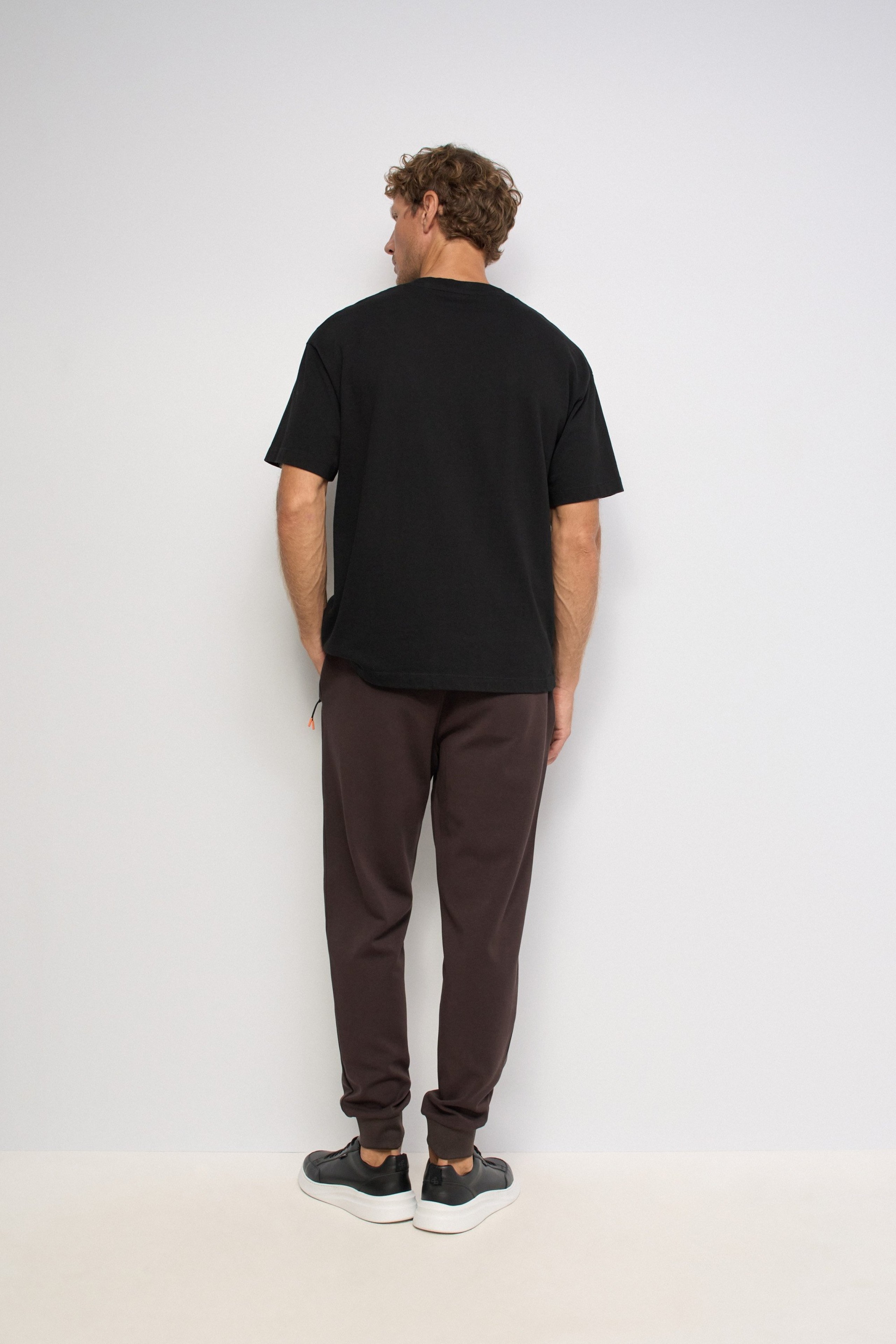 CALÇAS JOGGERS EM MALHA