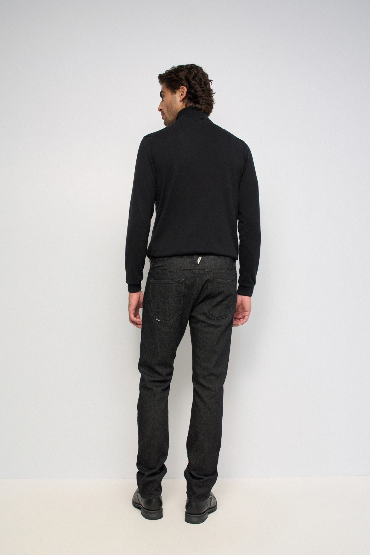 REGULAR FIT STAR CLUB JEANS