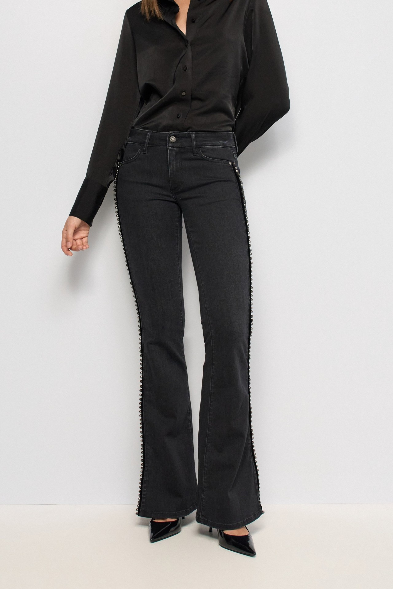 WONDER PUSH UP FLARE STAR CLUB JEANS