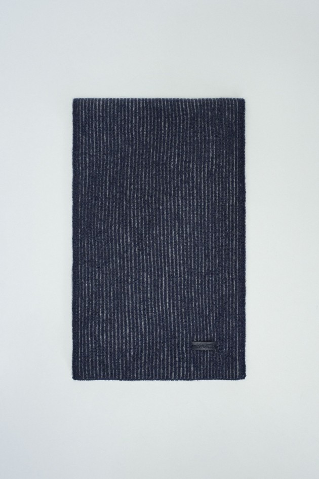 SCARF KNITTED