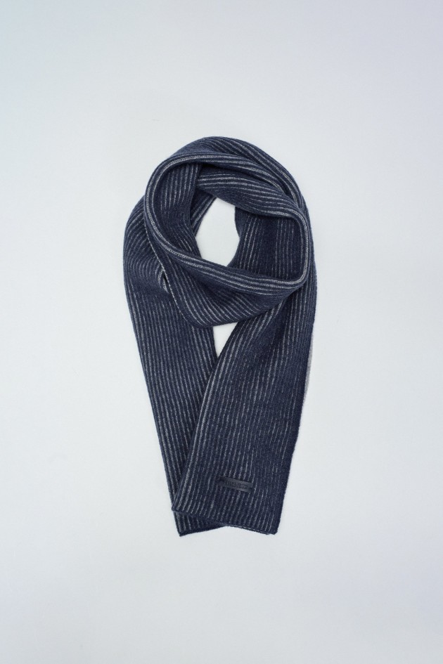 SCARF KNITTED