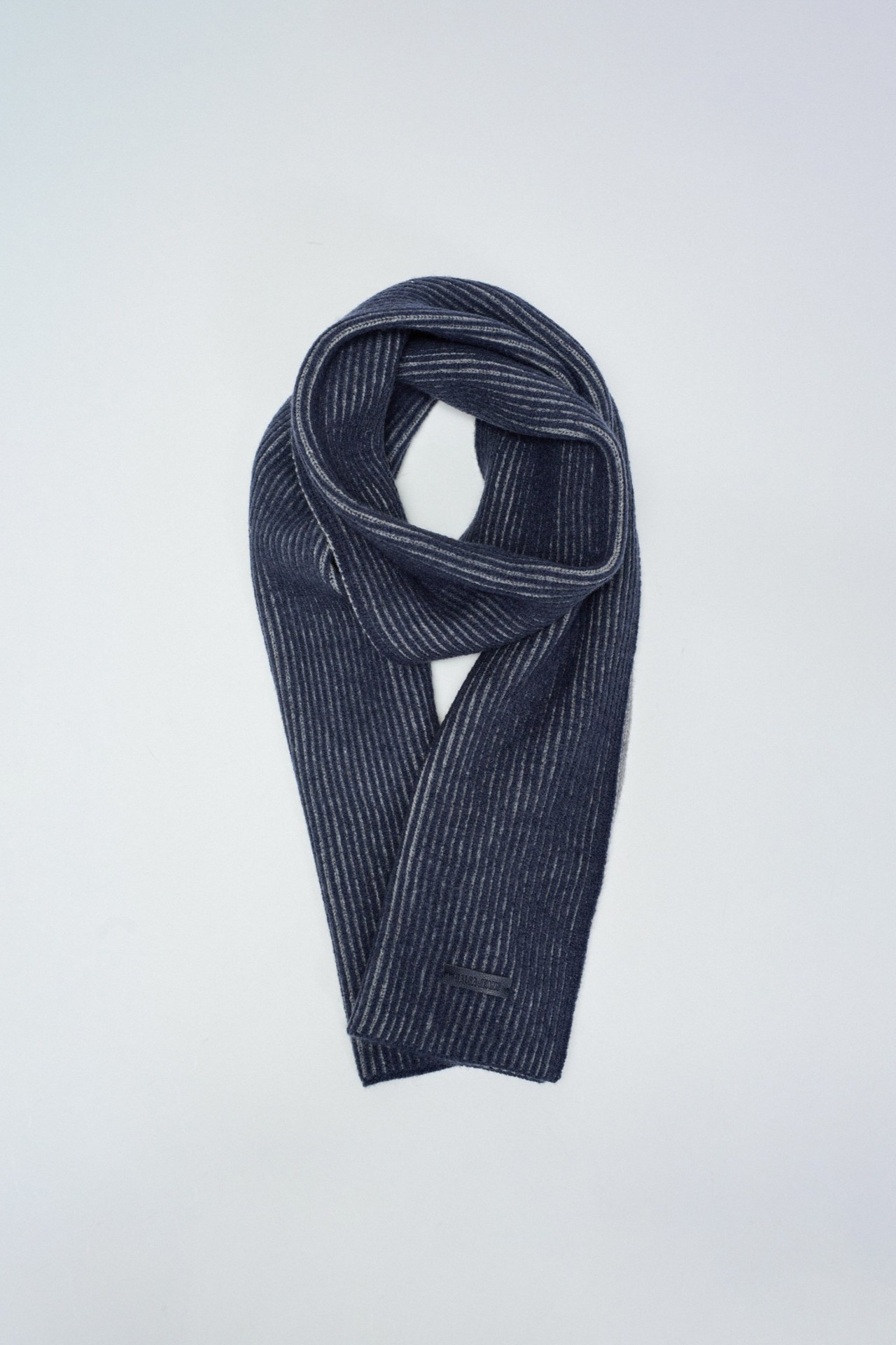 SCARF KNITTED
