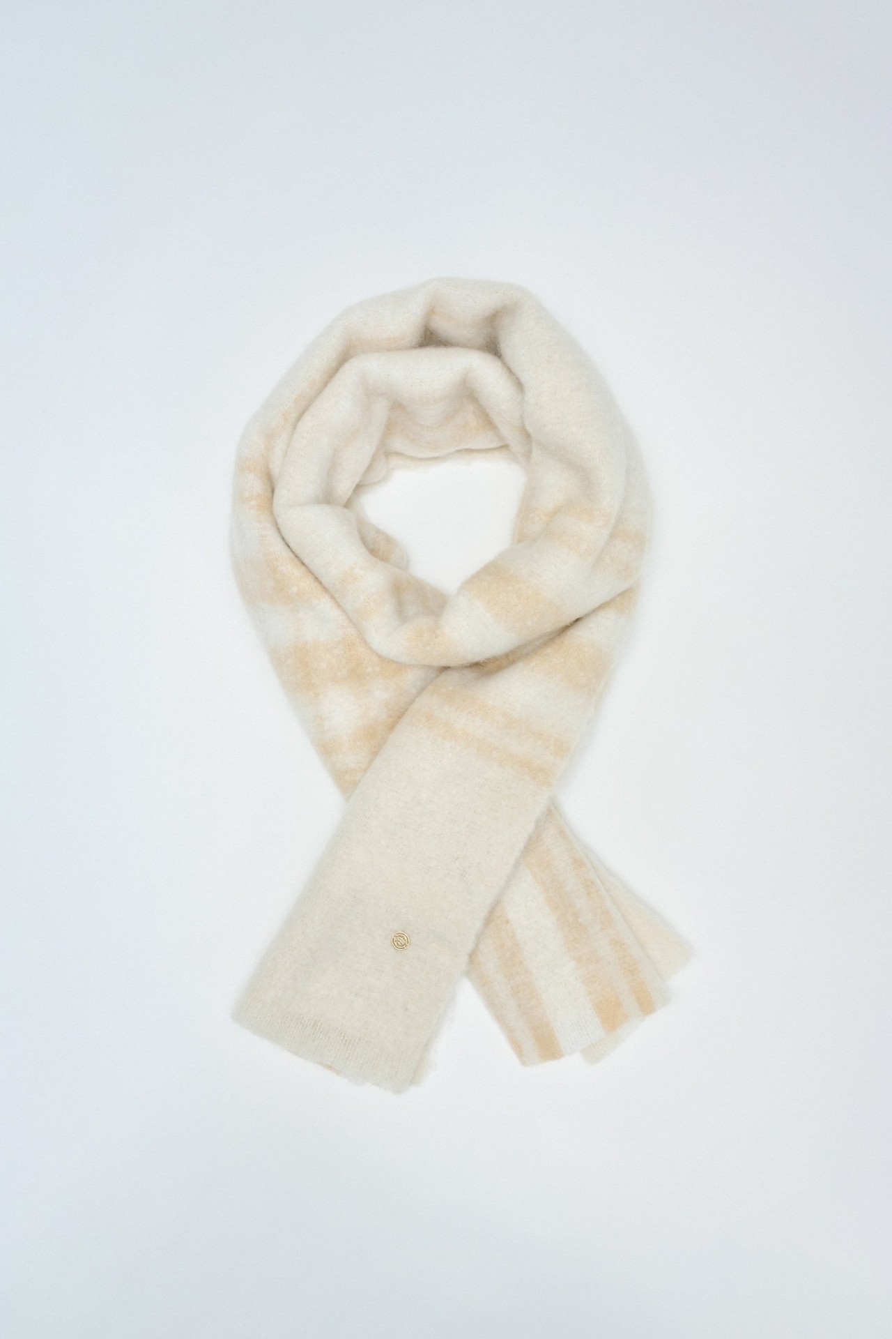 PATTERNED SCARF