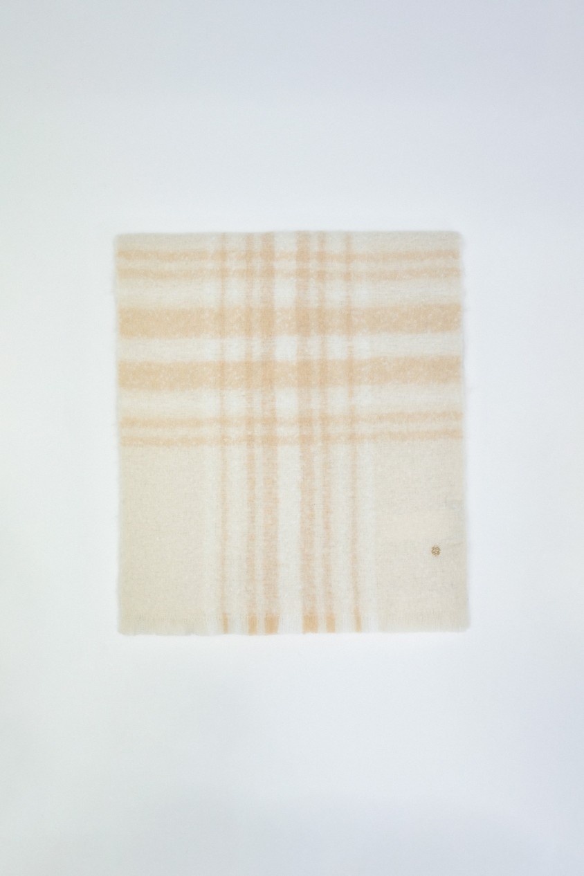 PATTERNED SCARF