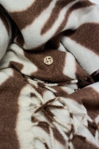 ANIMAL PRINT SCARF
