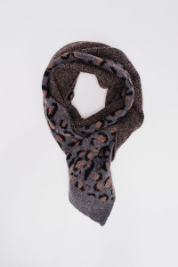 ANIMAL PRINT SCARF
