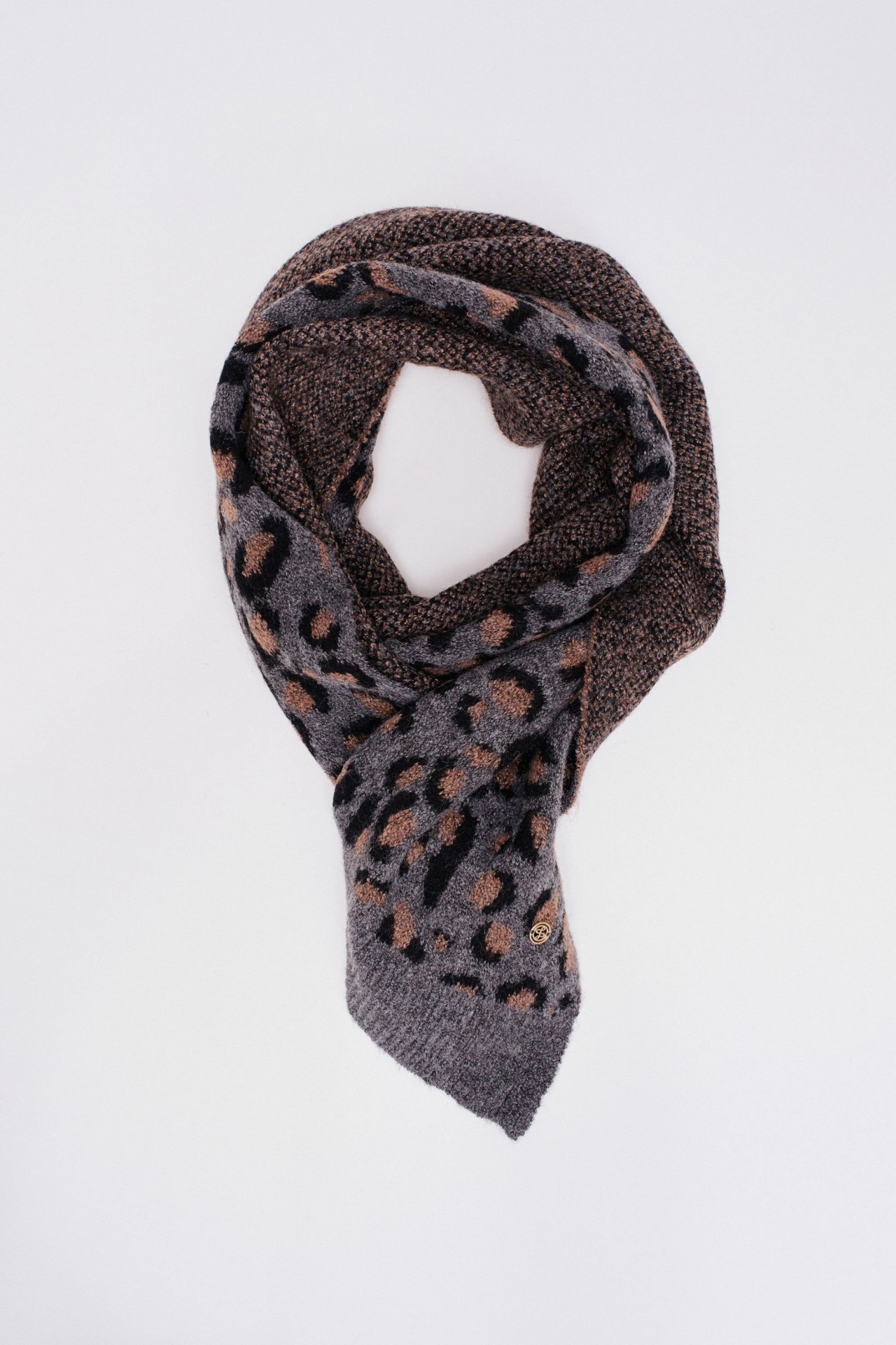 �CHARPE ANIMAL PRINT