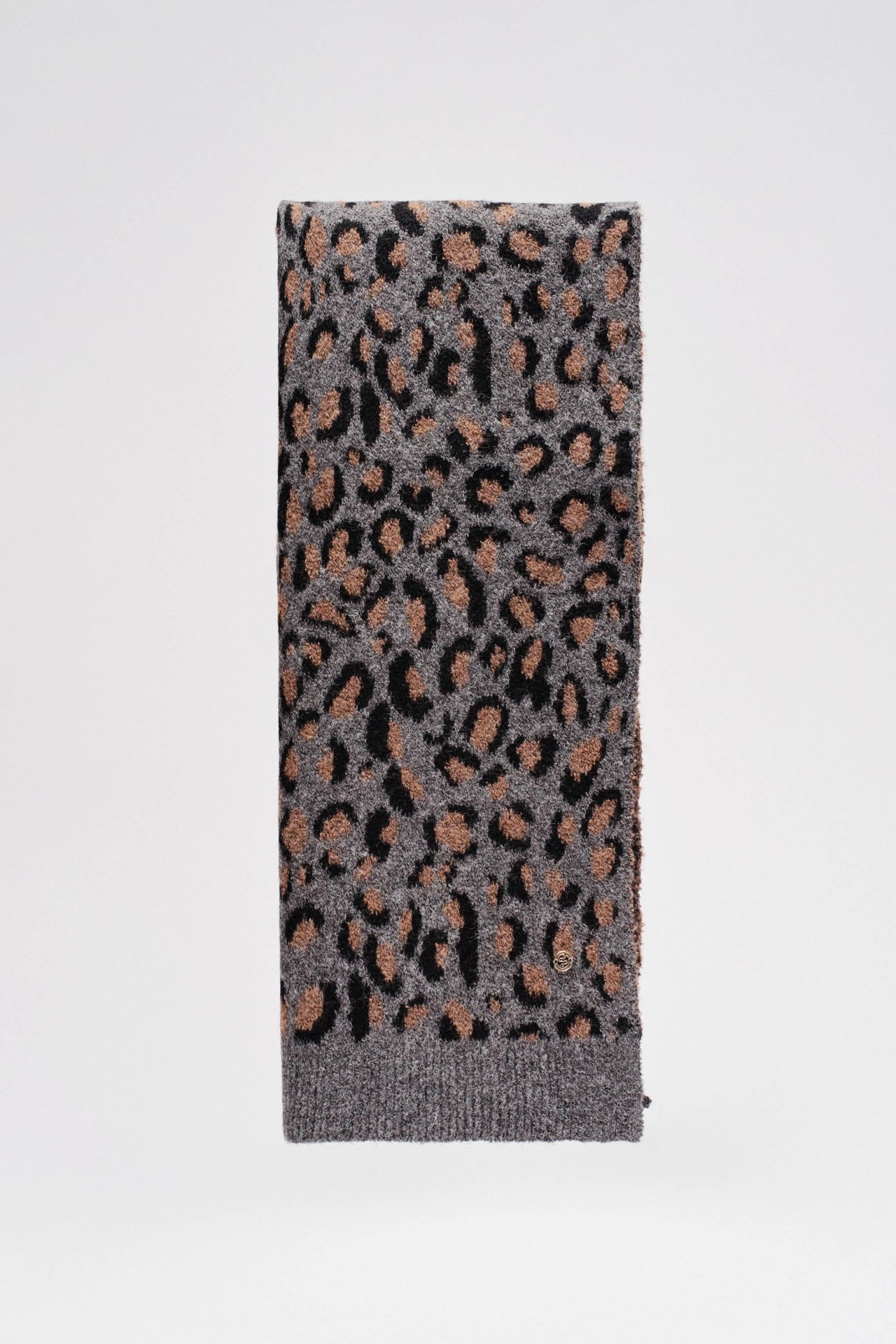 ANIMAL PRINT SCARF