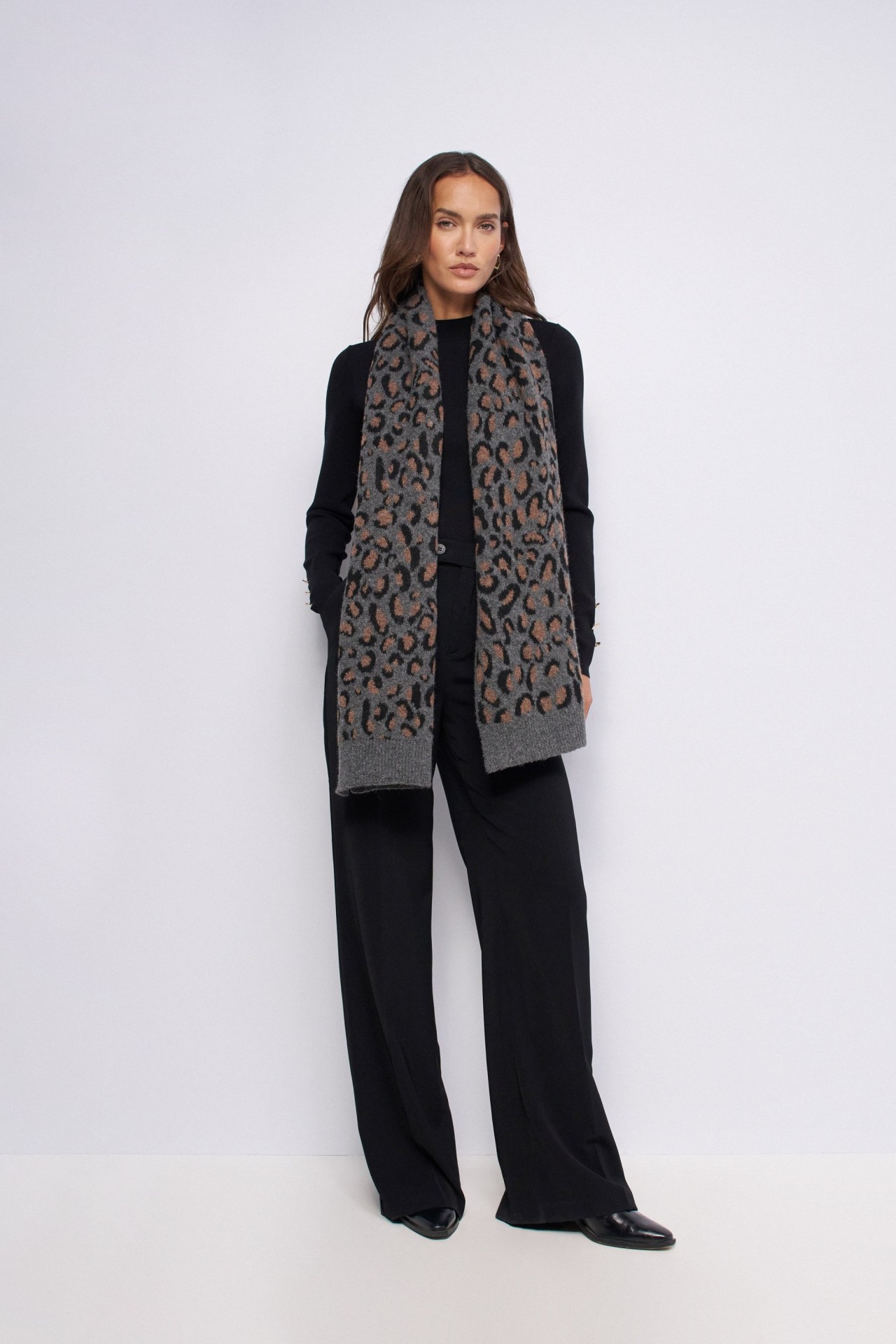 ANIMAL PRINT SCARF