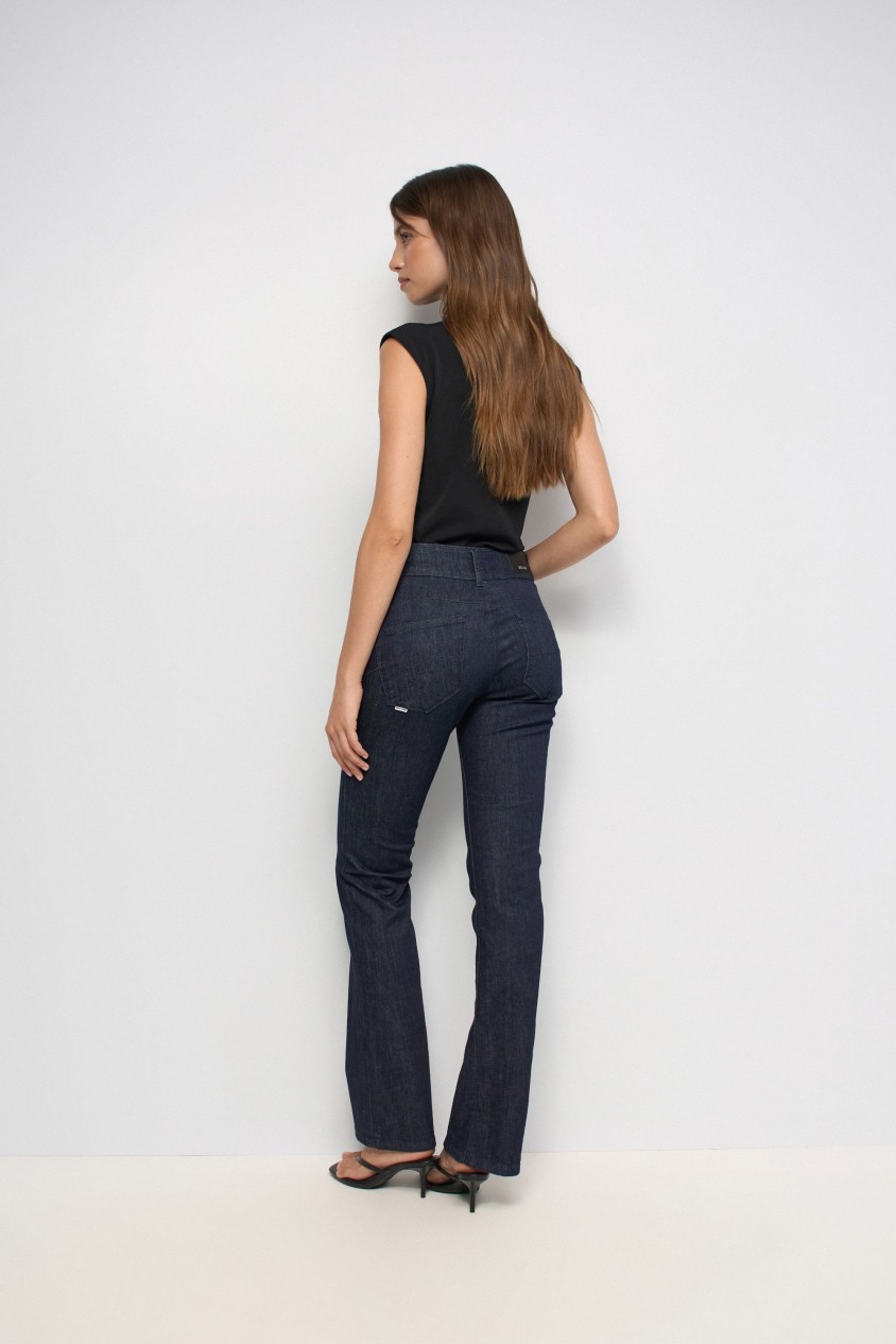JEANS SECRET PUSH IN BOOTCUT