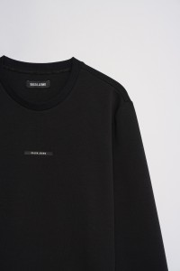 SWEATSHIRT WITH BRANDING