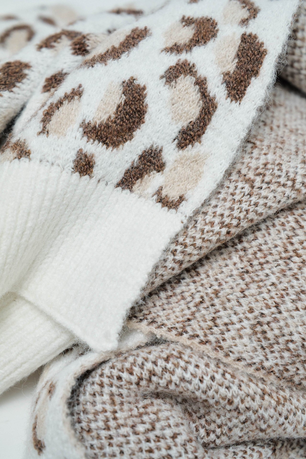 ANIMAL PRINT SCARF