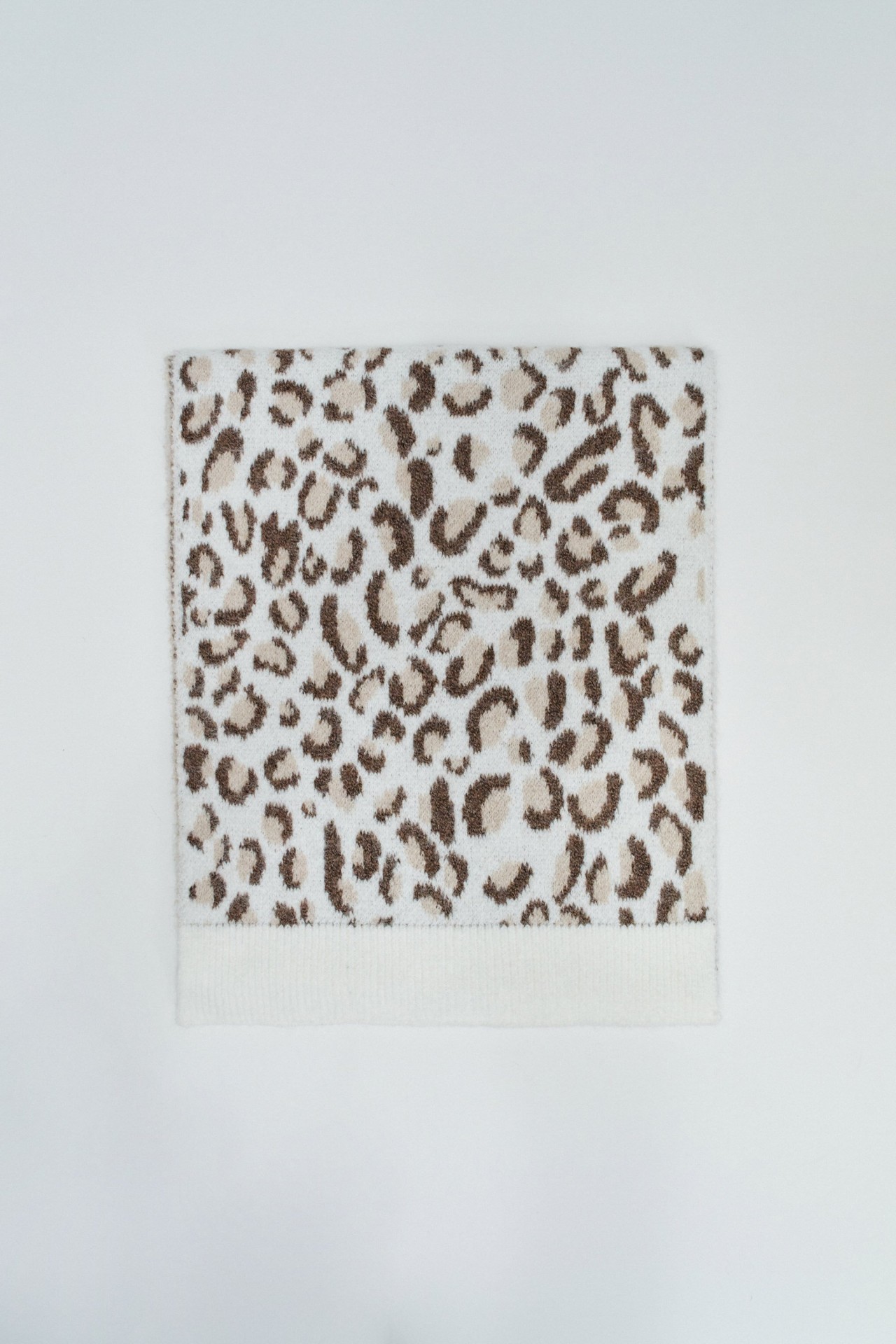 �CHARPE ANIMAL PRINT