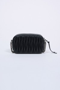 GESTEPPTE TASCHE IN LEDEROPTIK