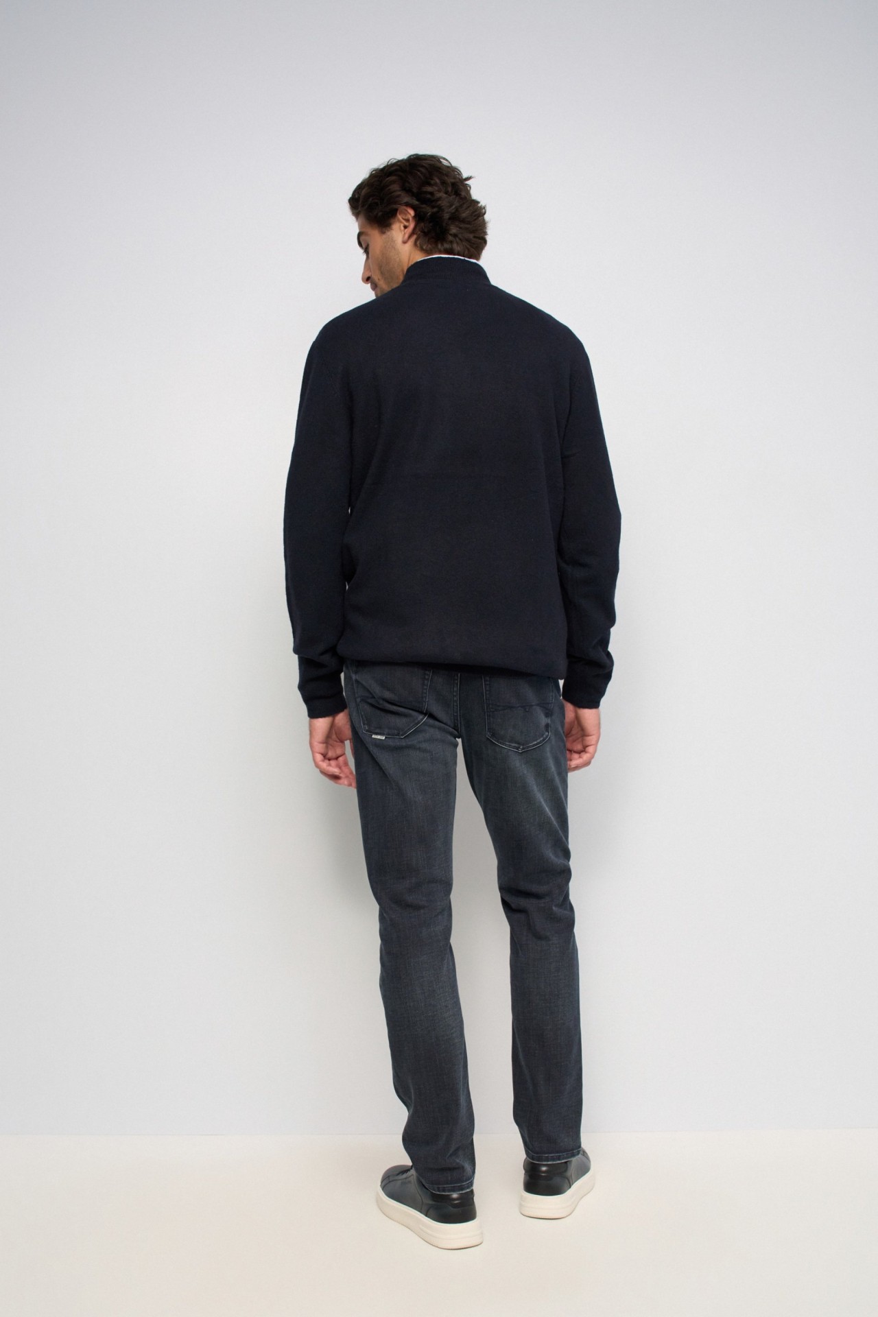 SLIM FIT JEANS WITH WOOL