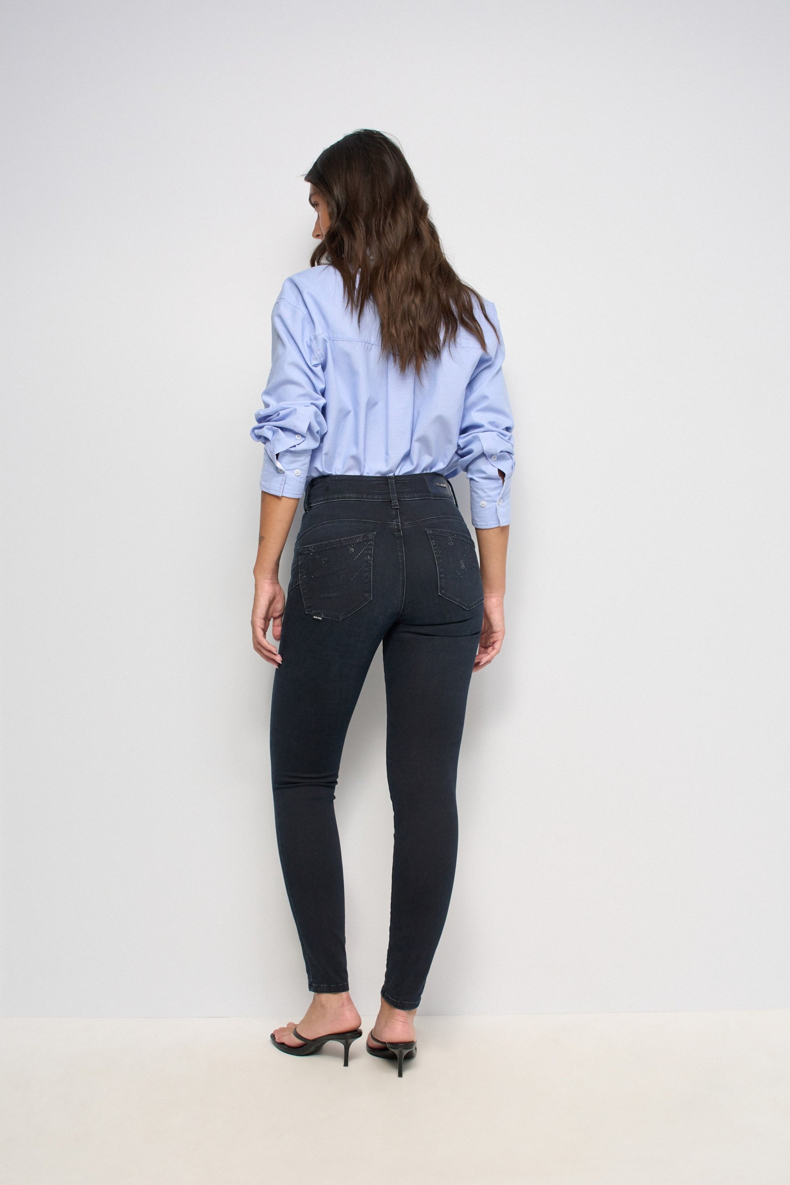 JEAN SECRET PUSH IN SKINNY