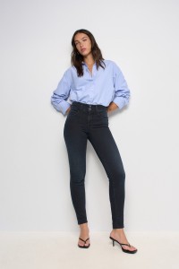 JEAN SECRET PUSH IN SKINNY
