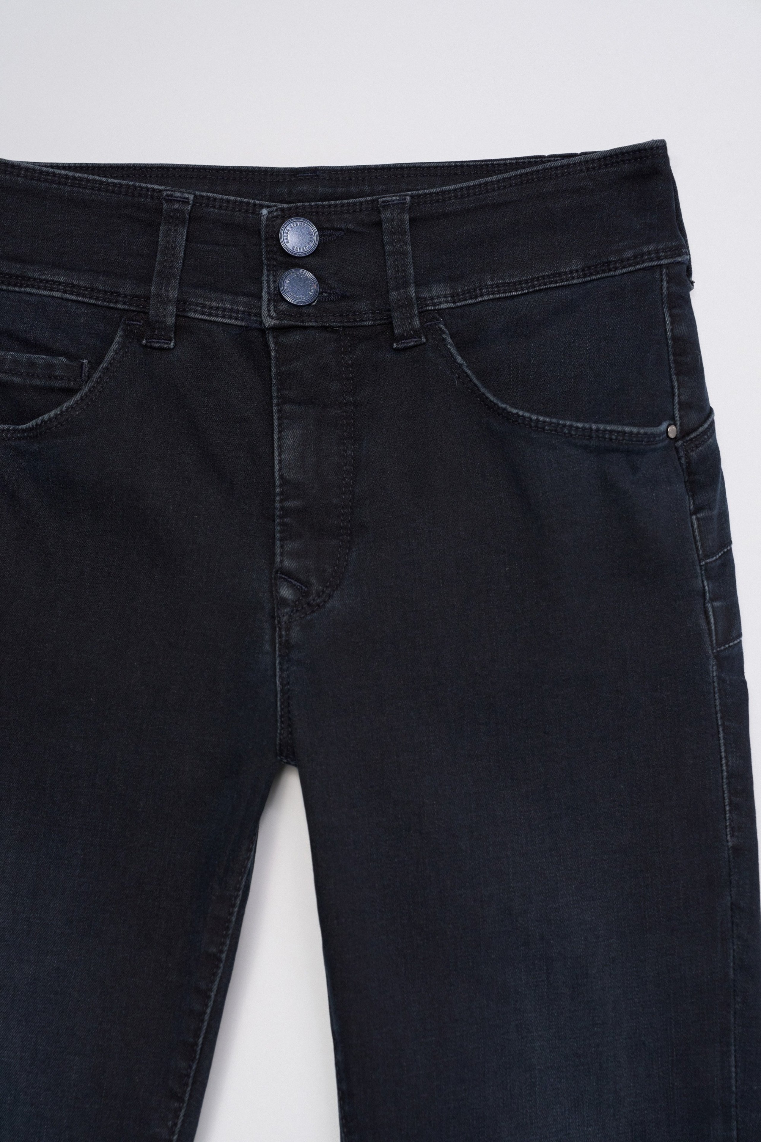 JEAN SECRET PUSH IN SKINNY