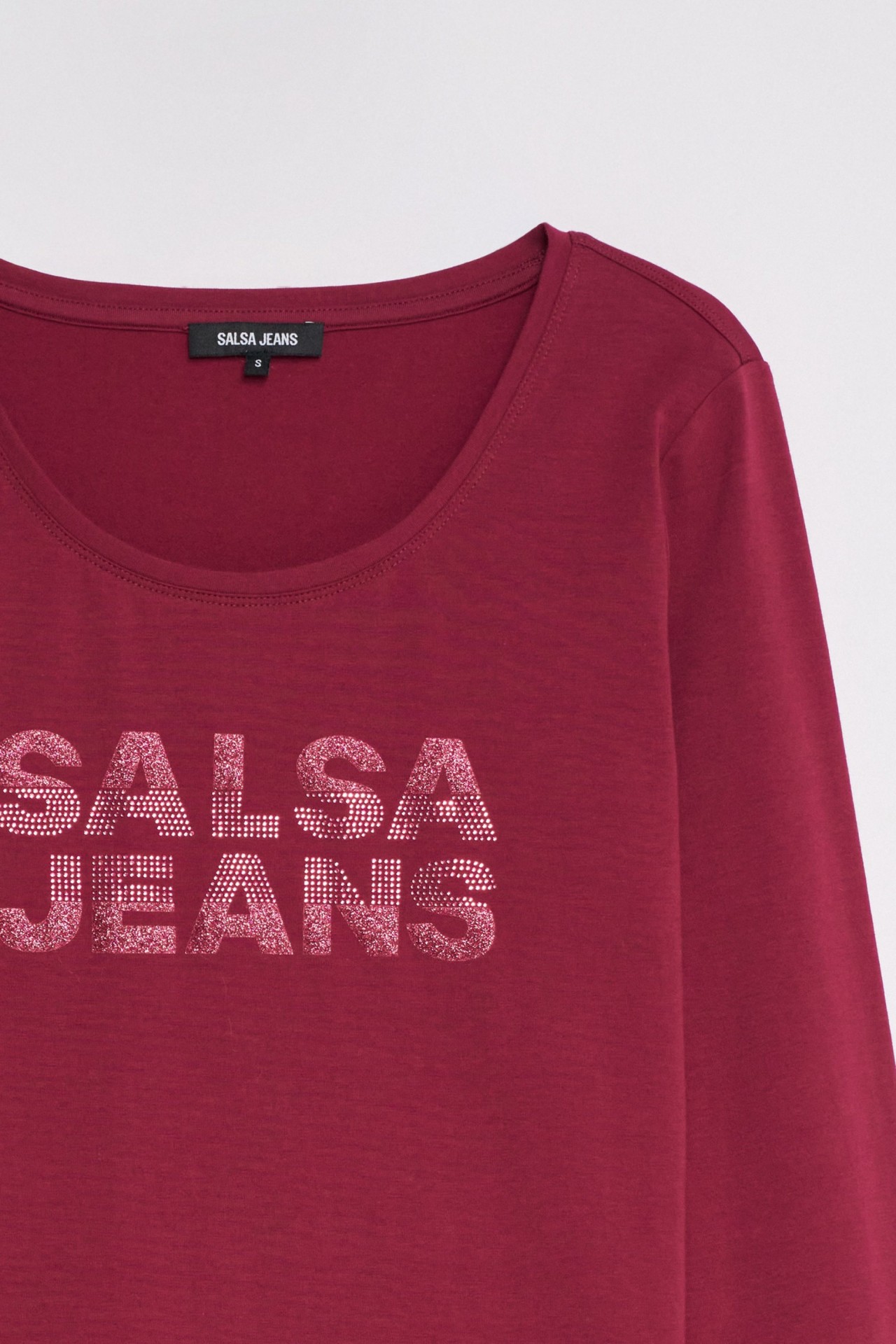 JUMPER WITH BRANDING