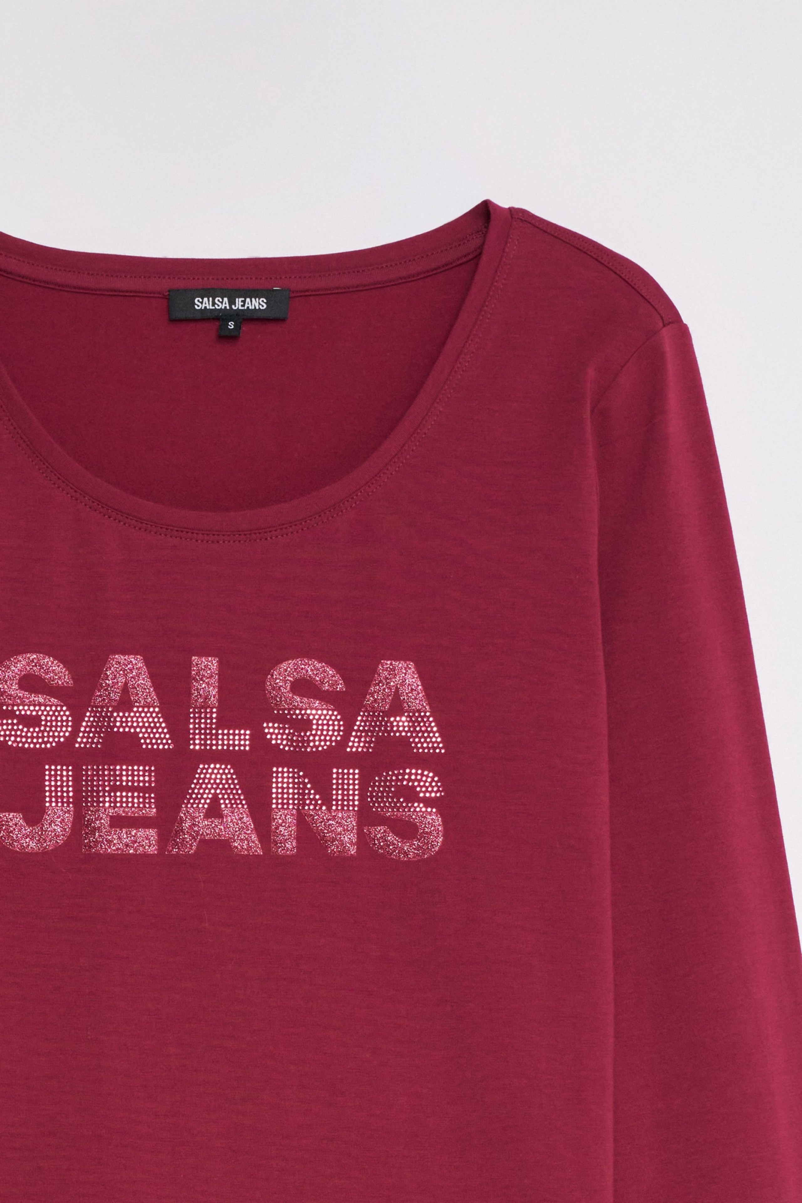 JUMPER WITH BRANDING