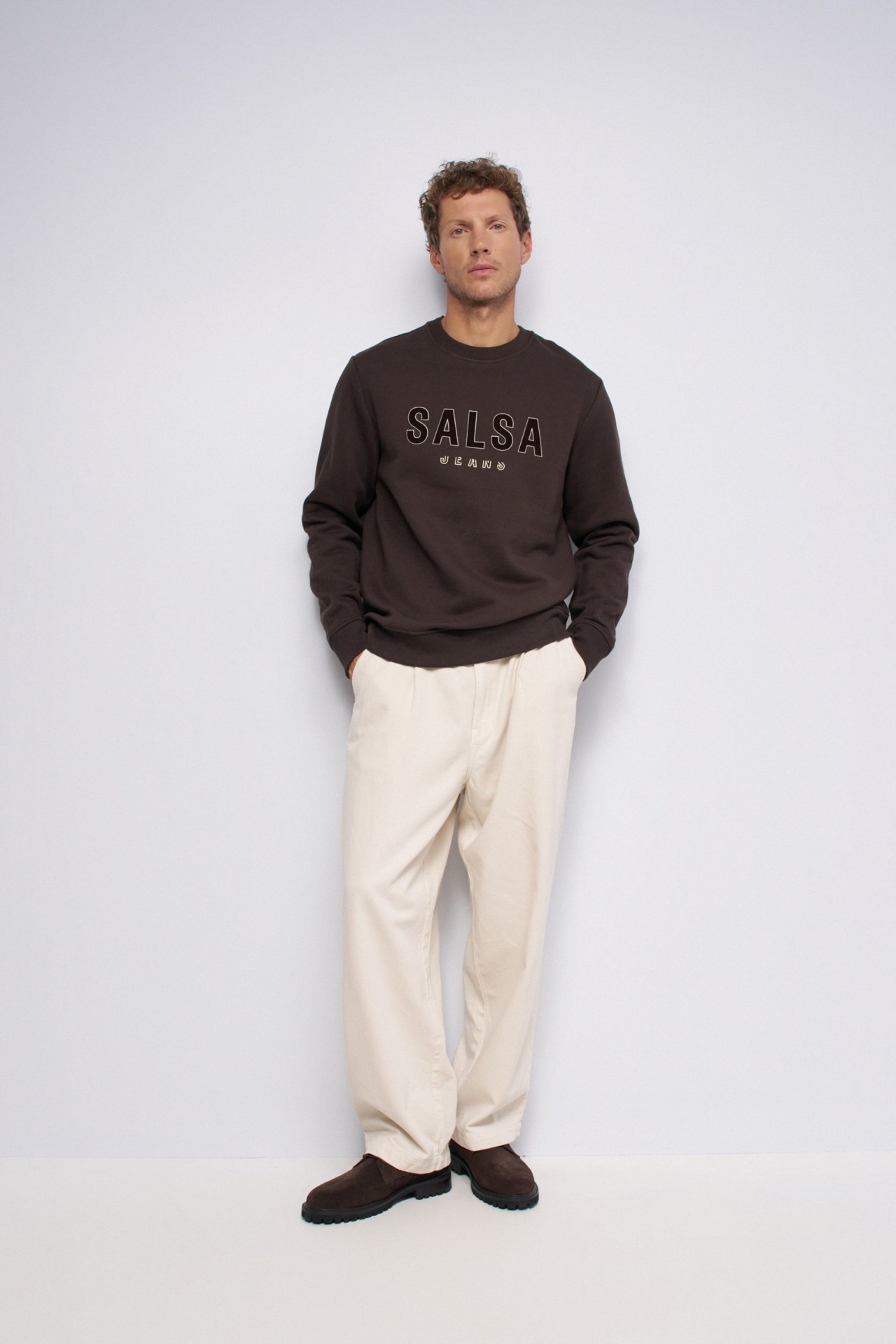 SWEATSHIRT WITH BRANDING