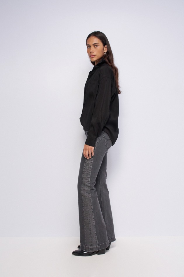 BLUSA CON ENCAJE