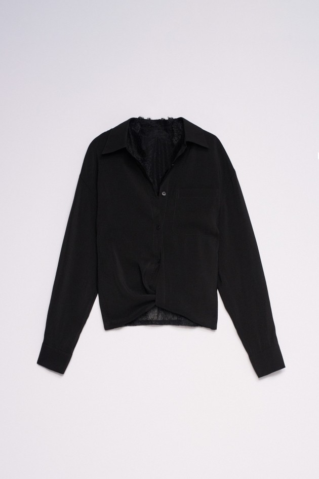 BLUSA CON ENCAJE