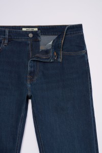 VAQUEROS STRAIGHT FIT