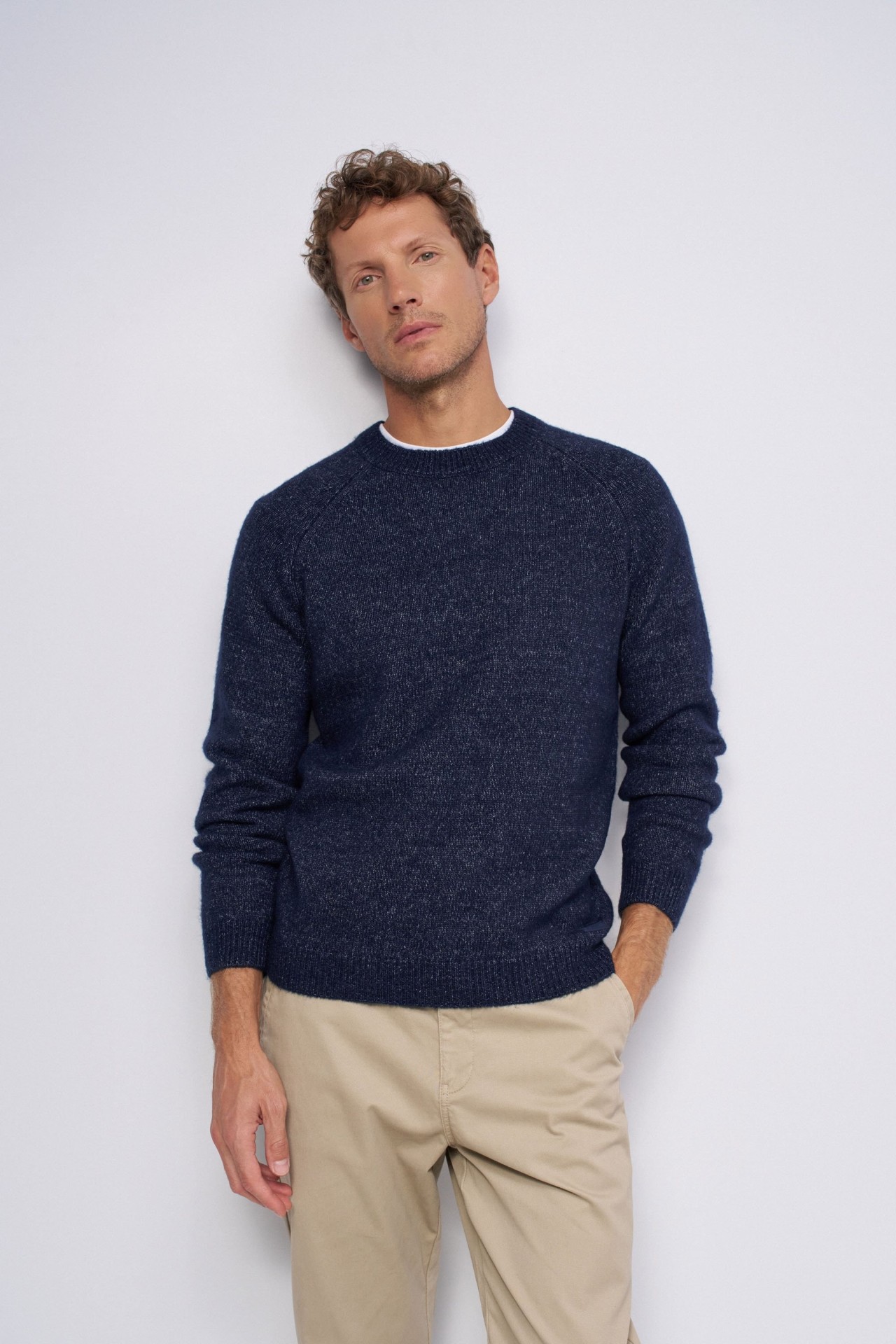 KNITTED JUMPER WITH M�LANGE EFFECT