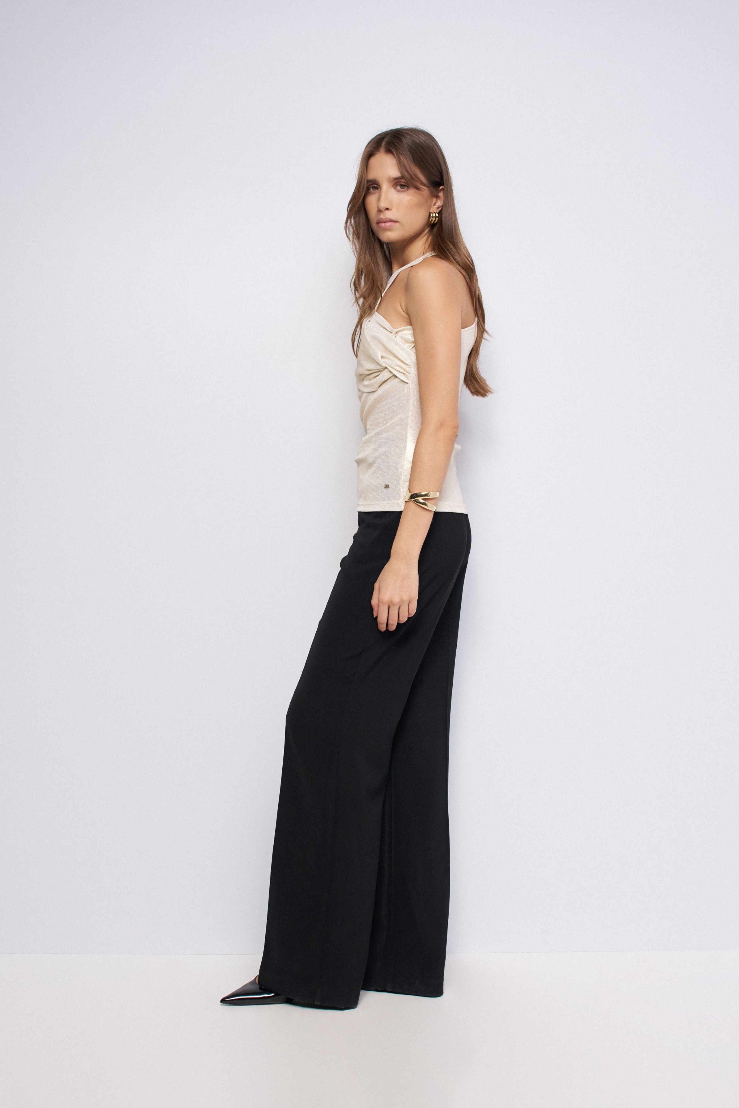 DRAPED ASYMMETRIC JUMPER