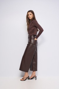 CAMISOLA CROPPED DE MEIA GOLA DRAPEADA