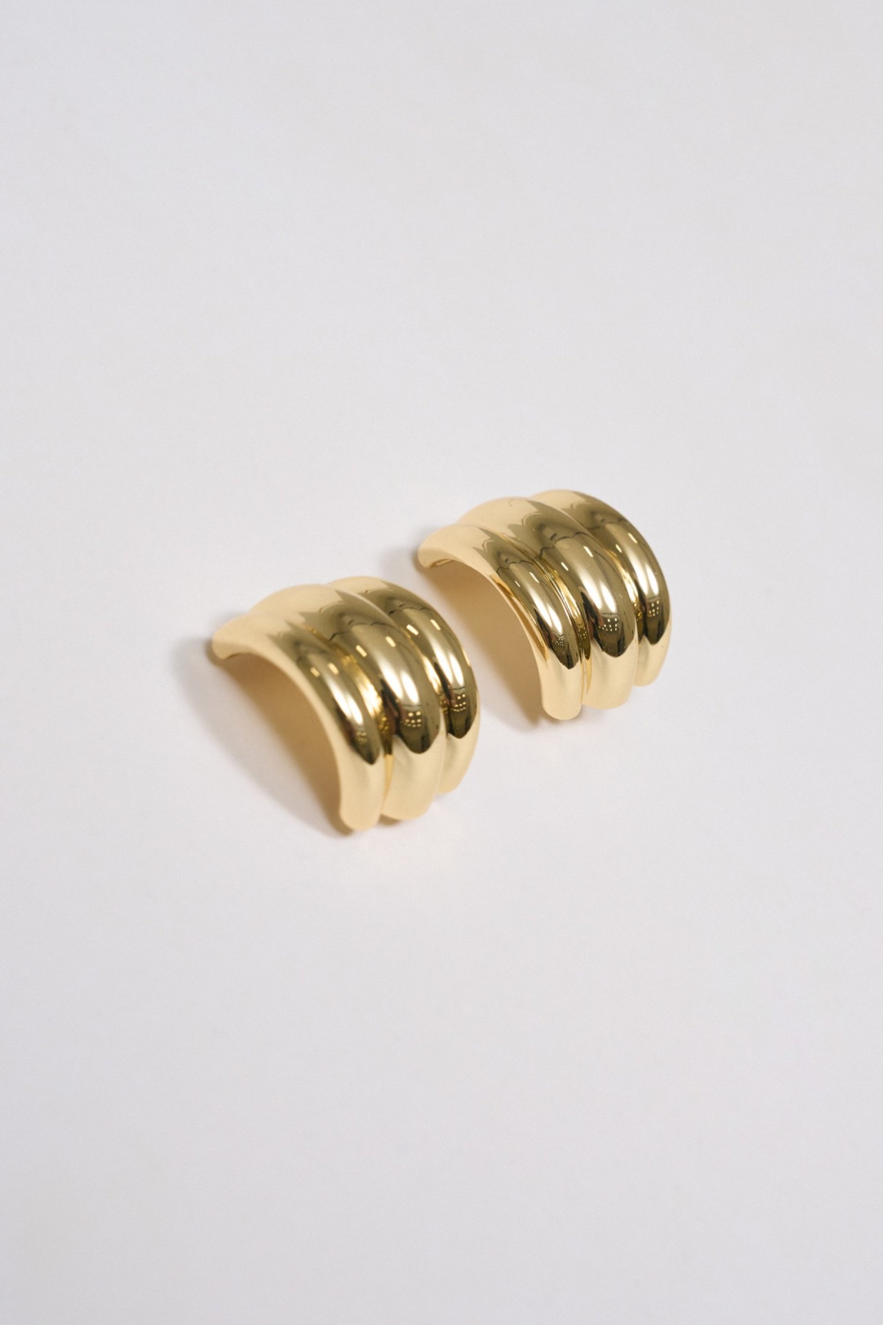 PENDIENTES DE ARO CON EFECTO TRIPLE