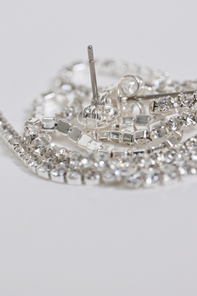 LONG EARRINGS WITH SPARKLING DETAILS