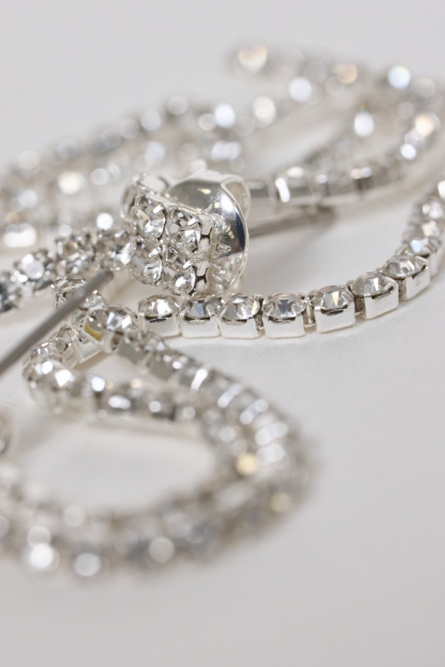 LONG EARRINGS WITH SPARKLING DETAILS