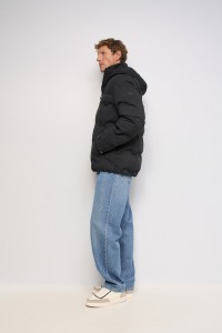 HOODED PUFFER JACKET