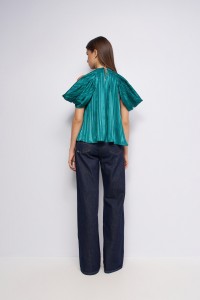 TEXTURED OFF-THE-SHOULDER TOP TEXTURED OFF-THE-SHOULDER TOP