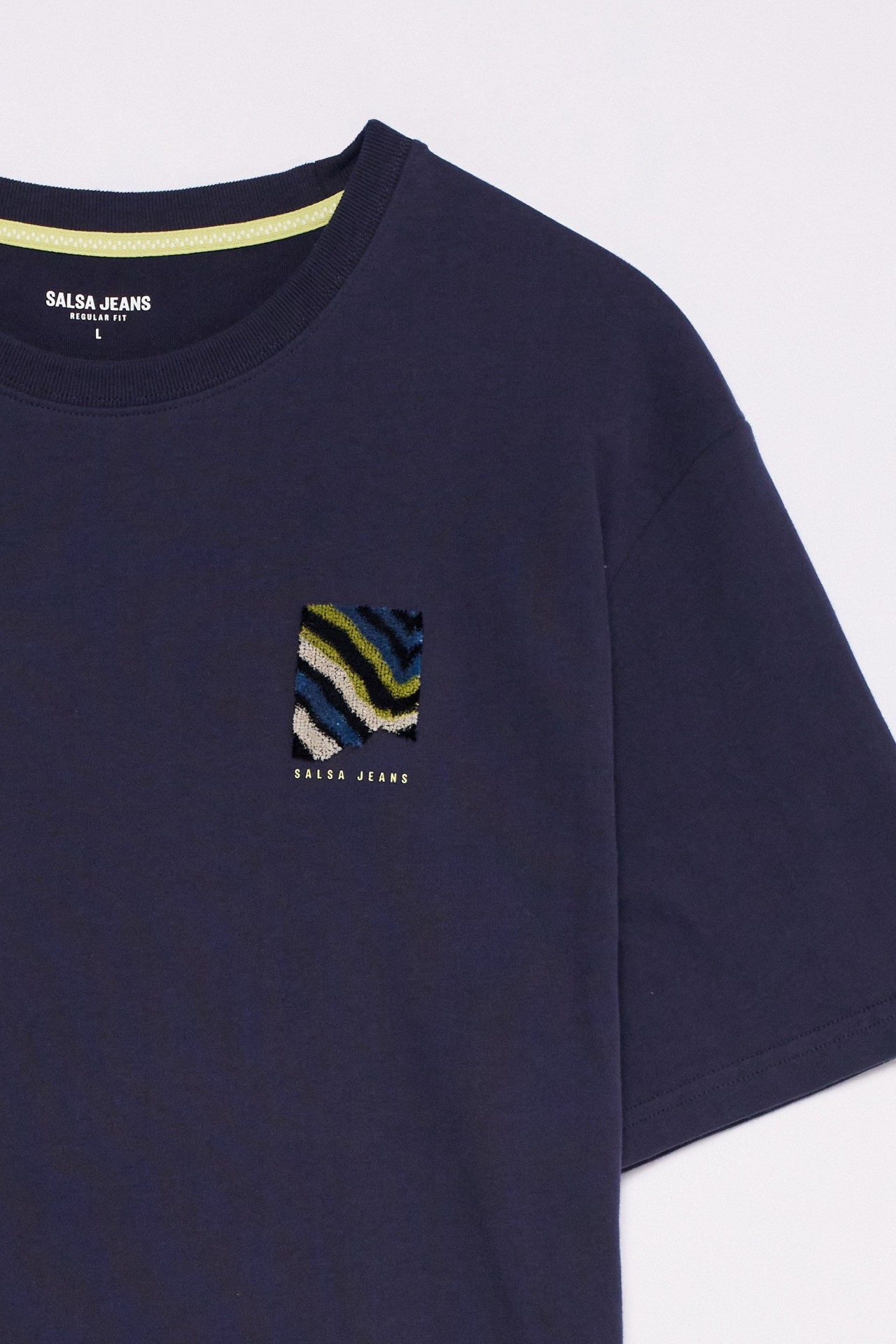 CAMISETA ESTAMPADA