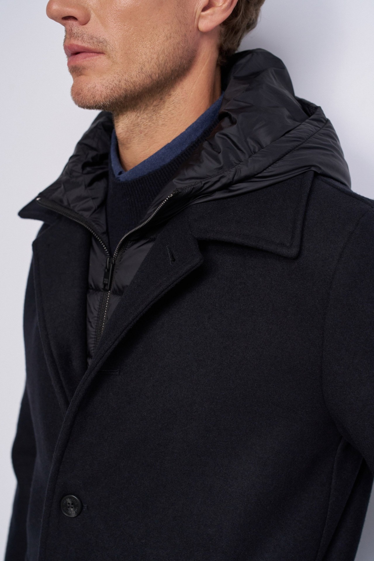 WOOL-BLEND COAT WITH HOOD