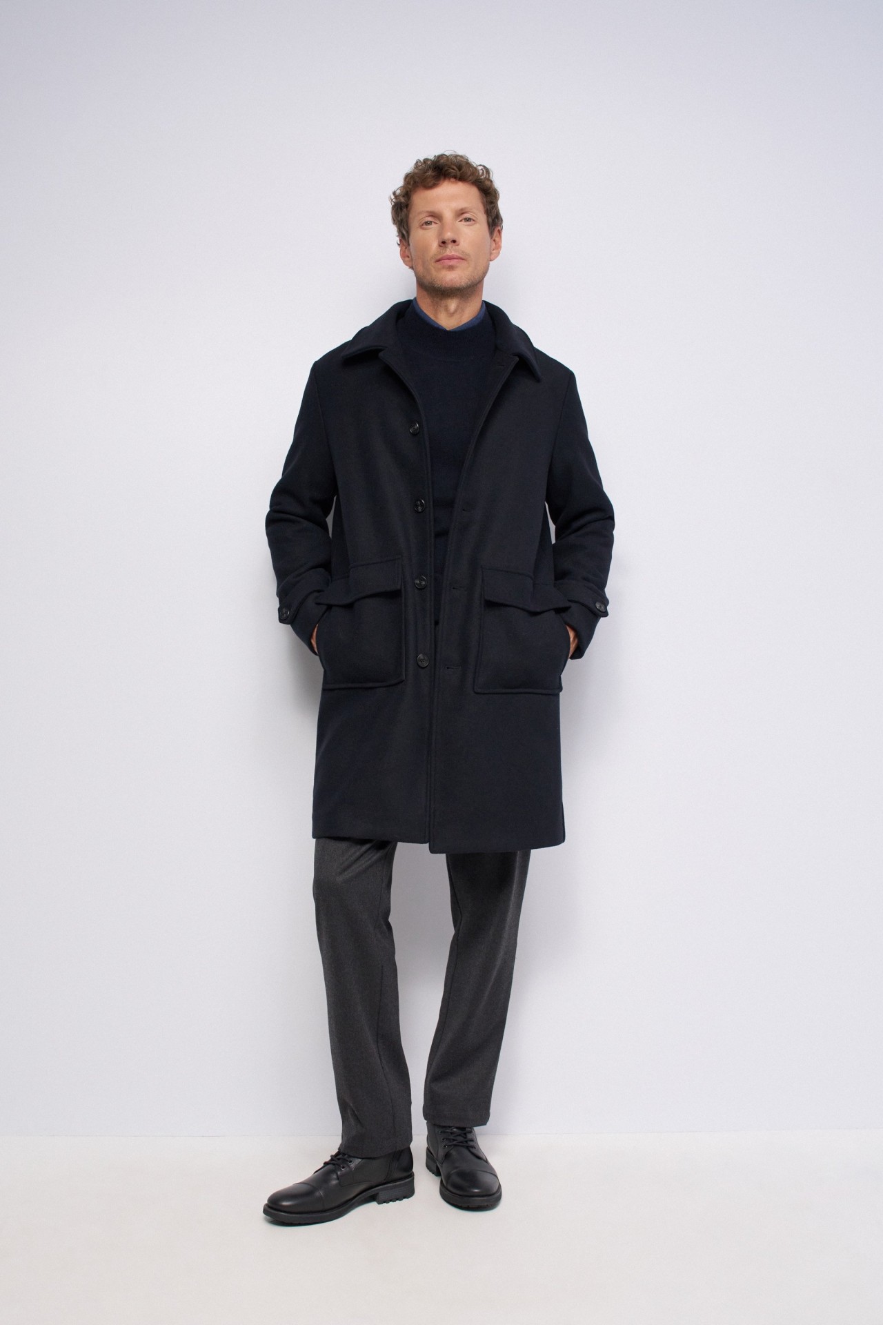 WOOL-BLEND COAT WITH HOOD