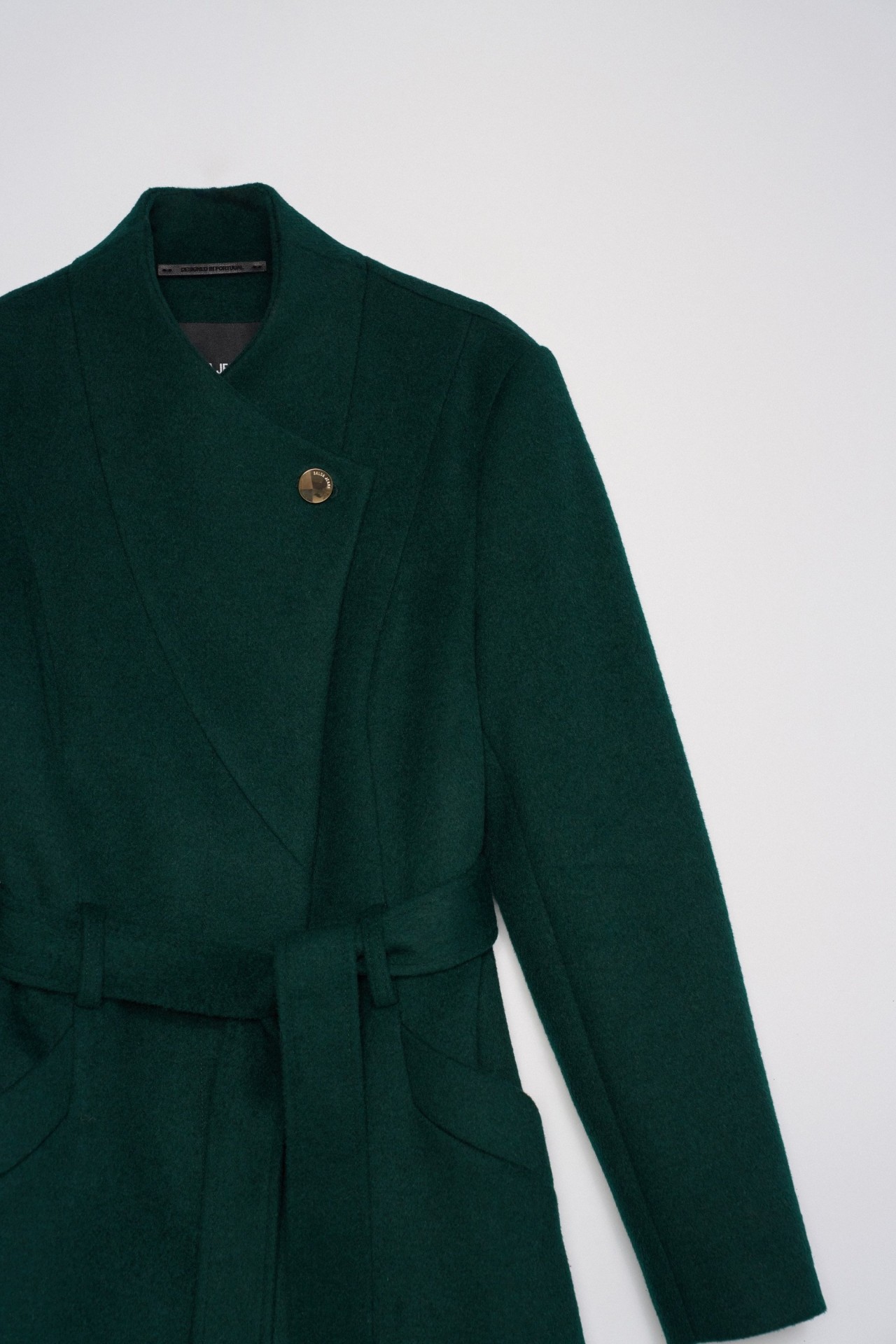 LANGE GRACE WOLLEN JAS MET RIEM