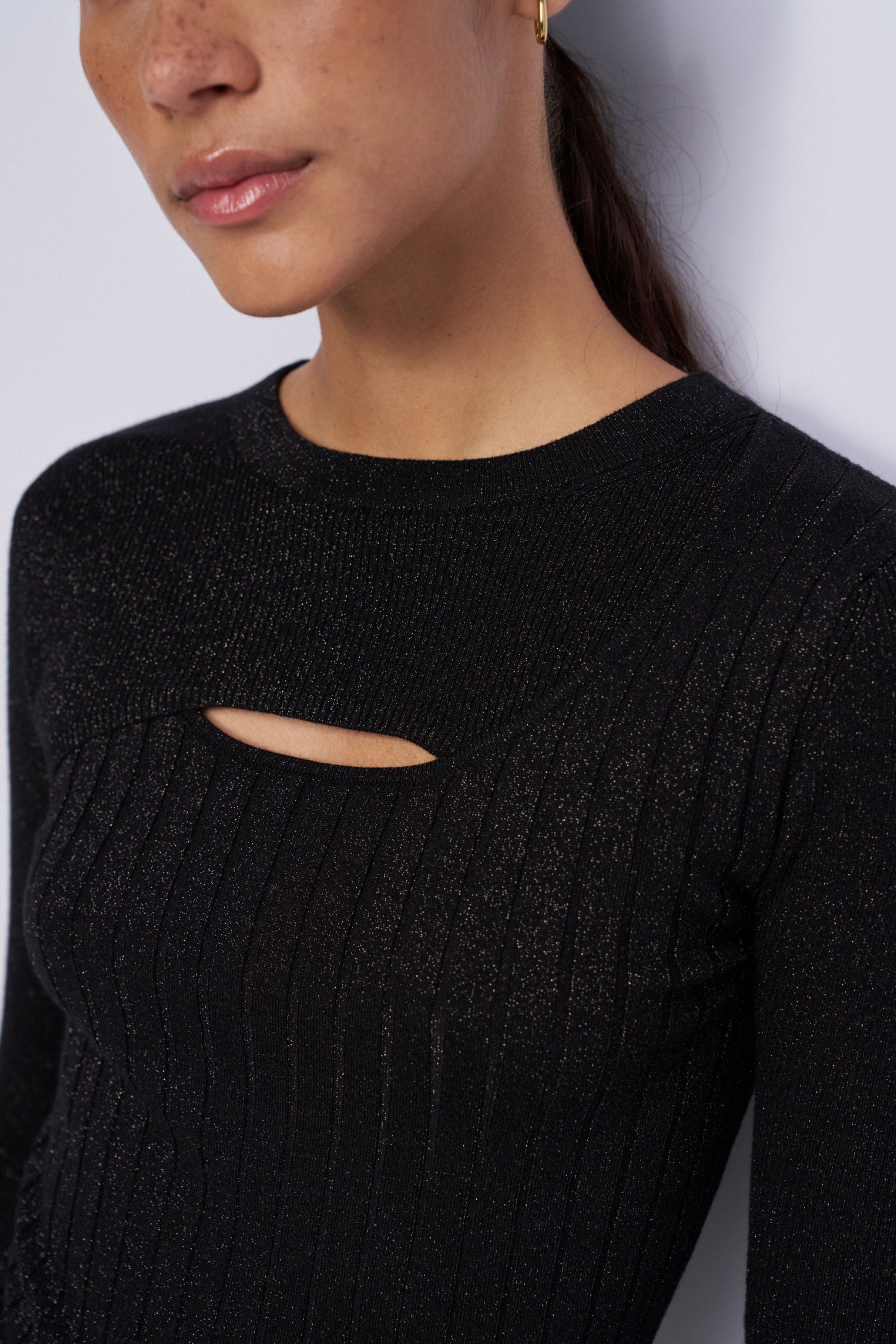 FINE KNIT JUMPER WITH LUREX