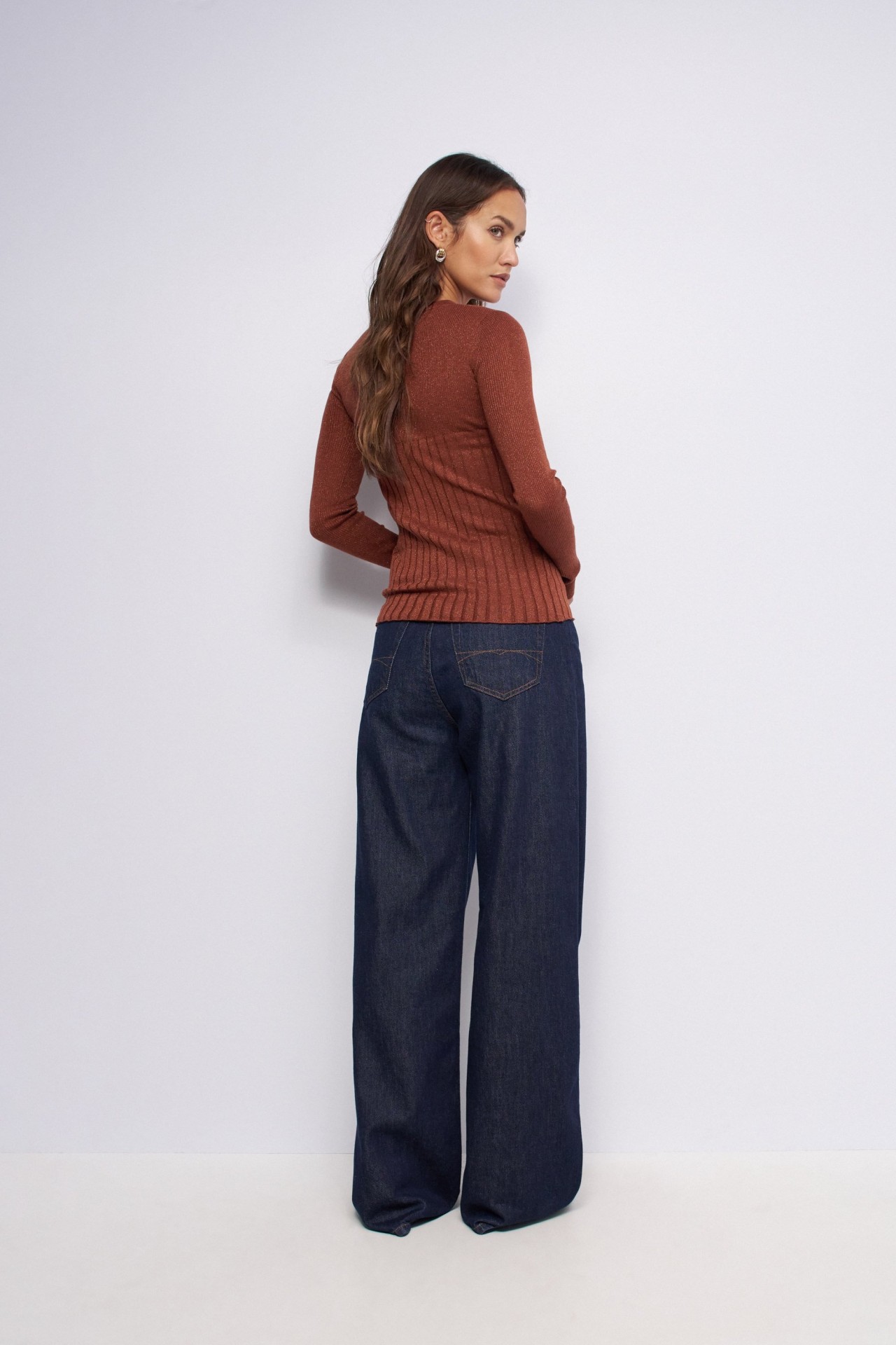 FEINSTRICKPULLOVER MIT LUREX