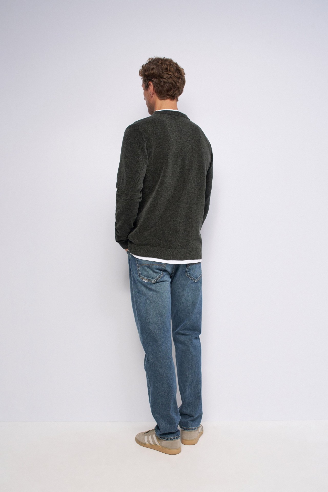 VELVET-EFFECT JUMPER