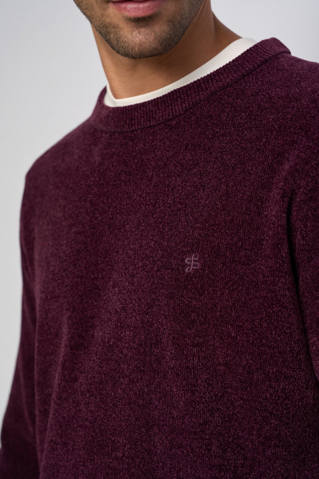 VELVET-EFFECT JUMPER