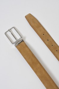 BELT AND TWO BUCKLES GIFT SET