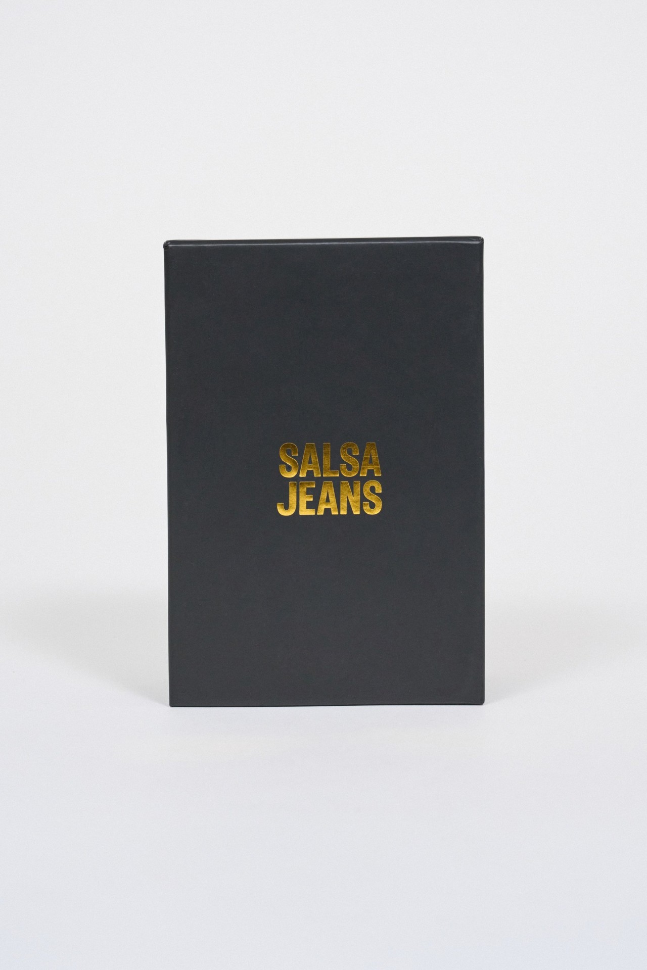 BELT AND TWO BUCKLES GIFT SET